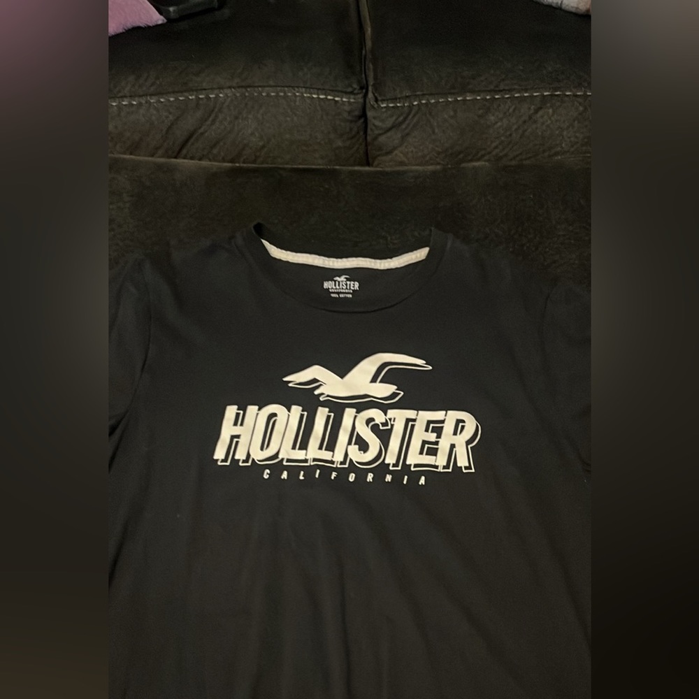 Hollister men’s black t shirt size large
